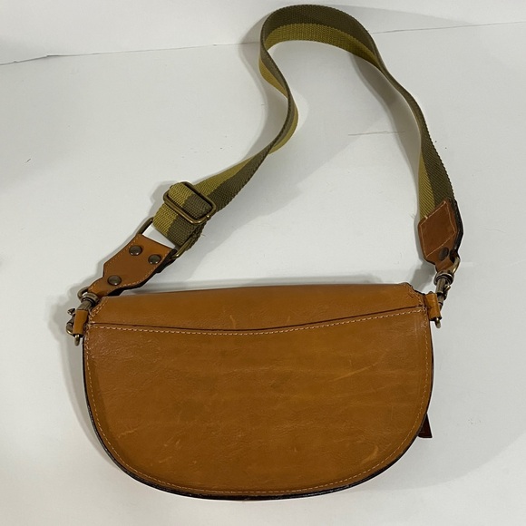 Sundance Belt Bag. Tan Leather with Green Stripe Hip Belt. Made in Italy. - Picture 11 of 12
